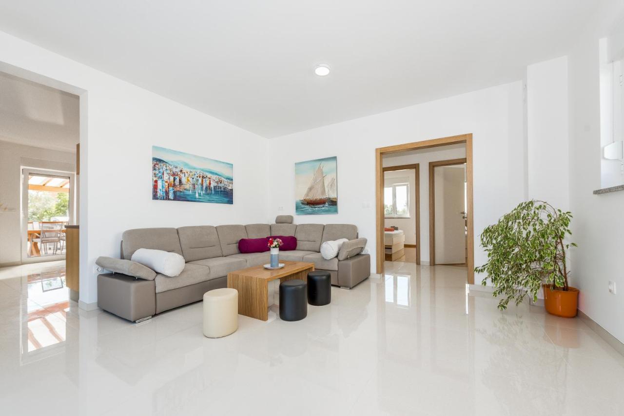 Villa Jadrija Beach Sibenik Ngoại thất bức ảnh