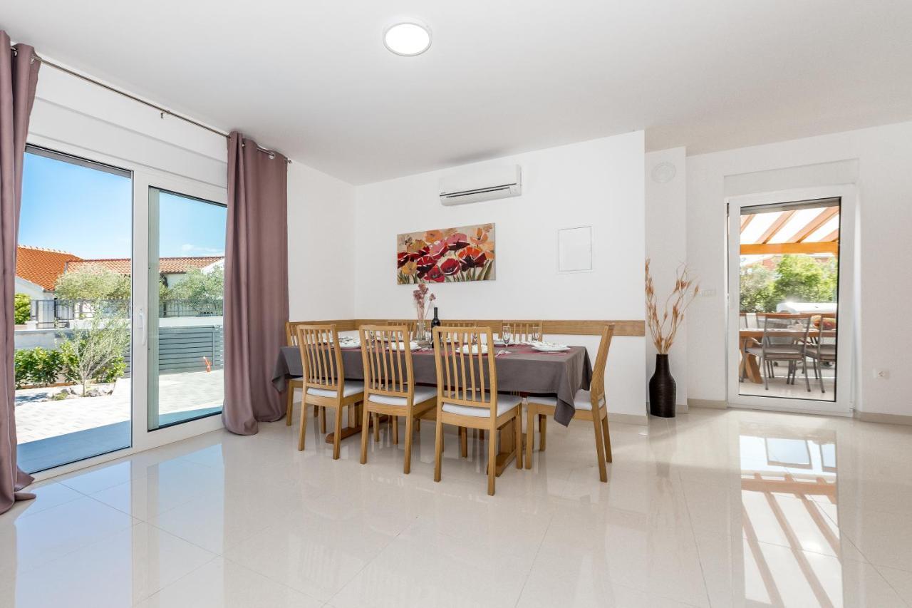 Villa Jadrija Beach Sibenik Ngoại thất bức ảnh