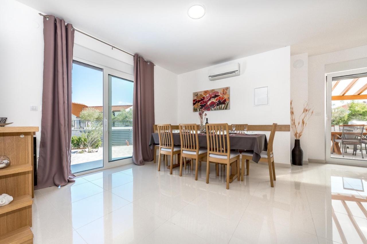 Villa Jadrija Beach Sibenik Ngoại thất bức ảnh