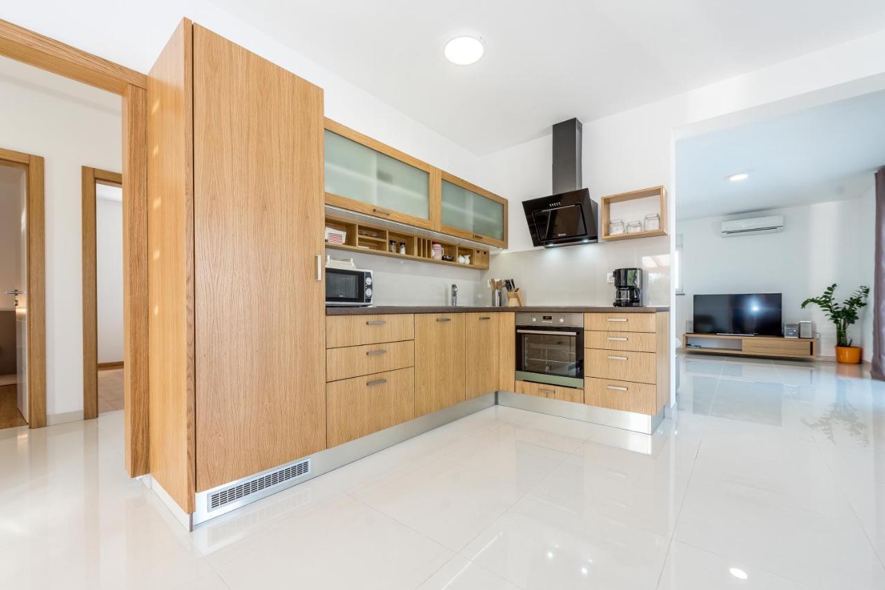 Villa Jadrija Beach Sibenik Ngoại thất bức ảnh