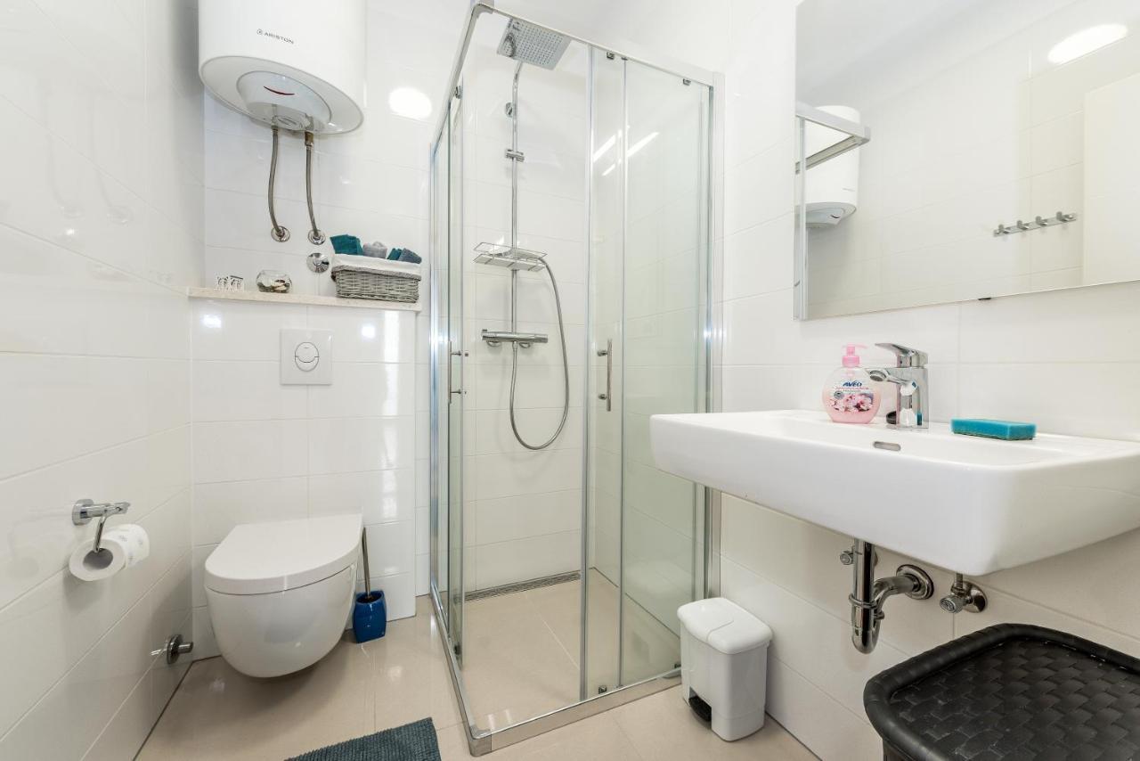 Villa Jadrija Beach Sibenik Ngoại thất bức ảnh