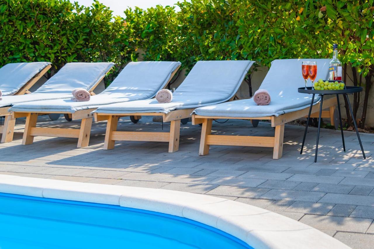 Villa Jadrija Beach Sibenik Ngoại thất bức ảnh